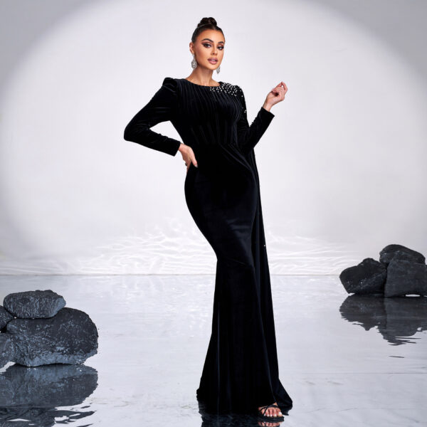 Velvet Round Neck Long Sleeve Rhinestone Evening Dress - Image 5