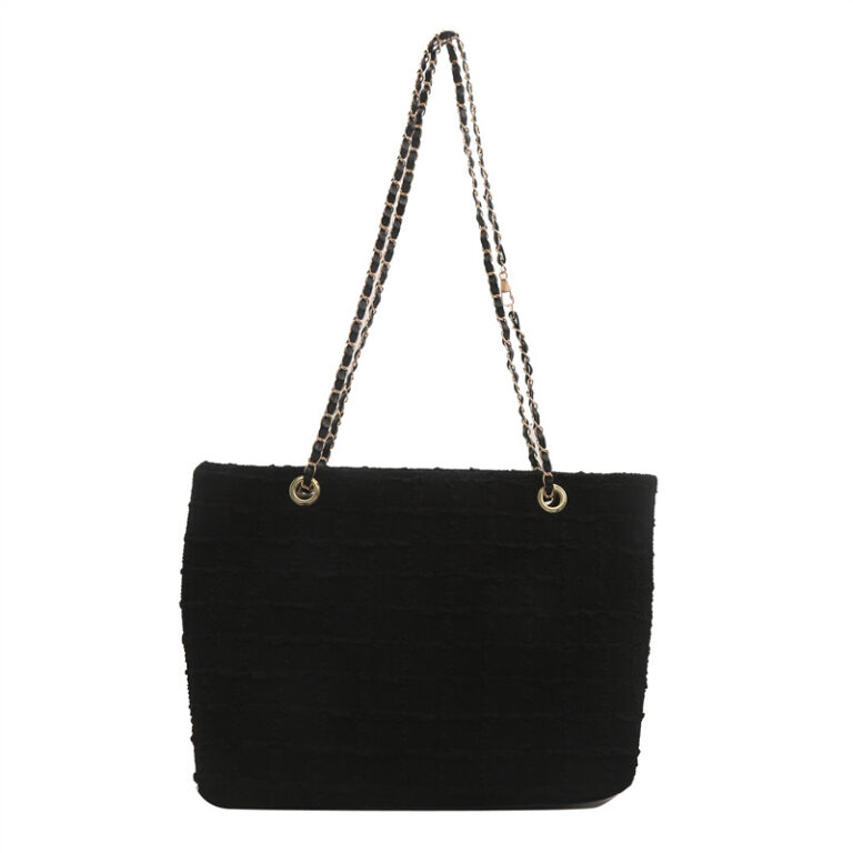 New Versatile Large Capacity Women's Chain Shoulder Bag - Image 3