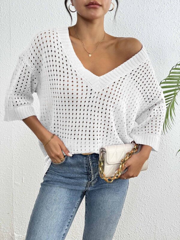 Top Women's Hollow Woven V-neck - Image 9