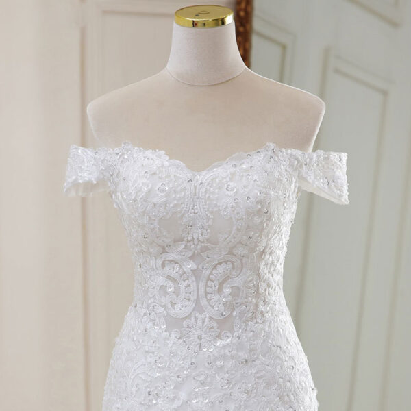 High Waist White Temperament Dream Lace Mid-waist Long Tail V-neck Wedding Dress - Image 2