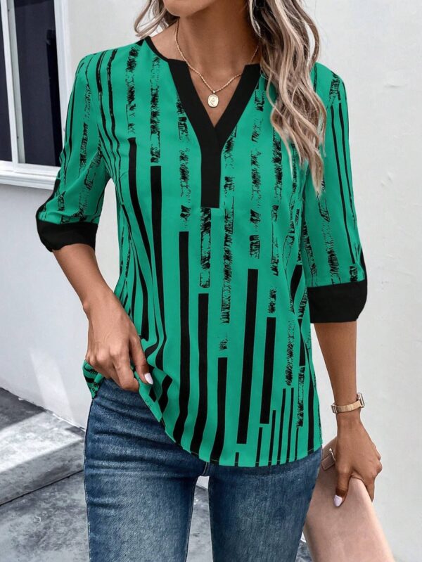 Double Matching Contrast Color Positioning Flower Half-sleeve Shirt Women's Top - Image 5