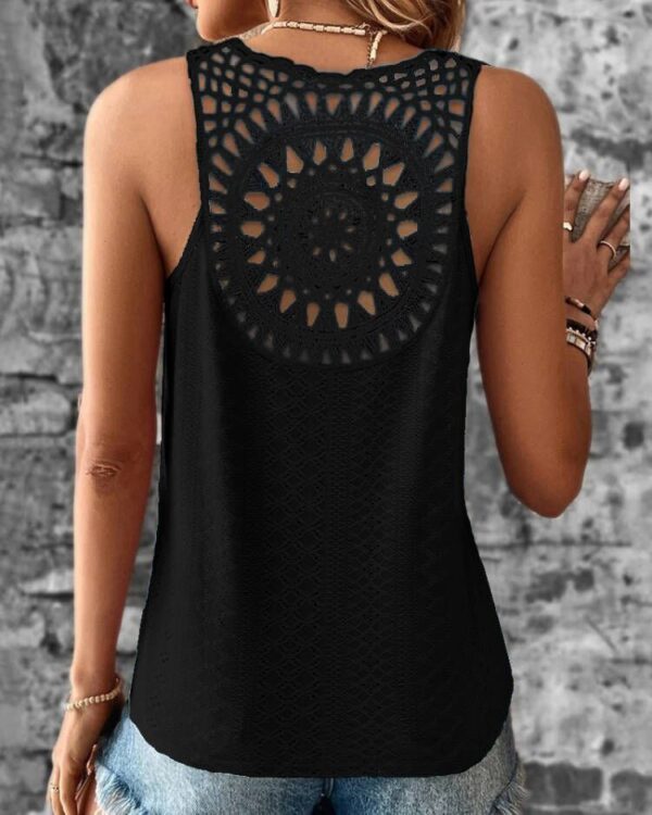 Women's Back Hollow Lace T-shirt - Image 6