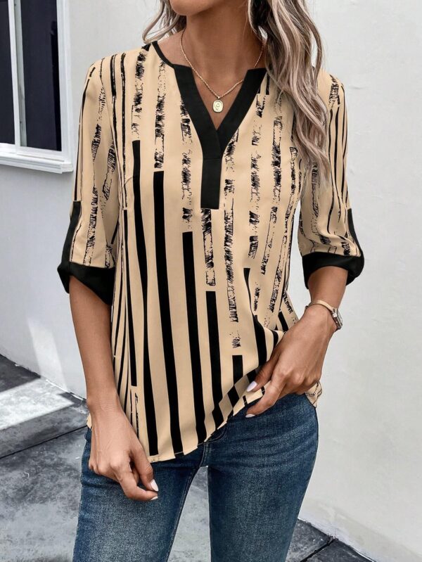 Double Matching Contrast Color Positioning Flower Half-sleeve Shirt Women's Top - Image 8