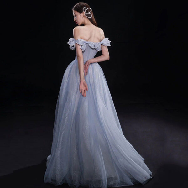 Light Blue Host One-shoulder Model Catwalk - Image 4